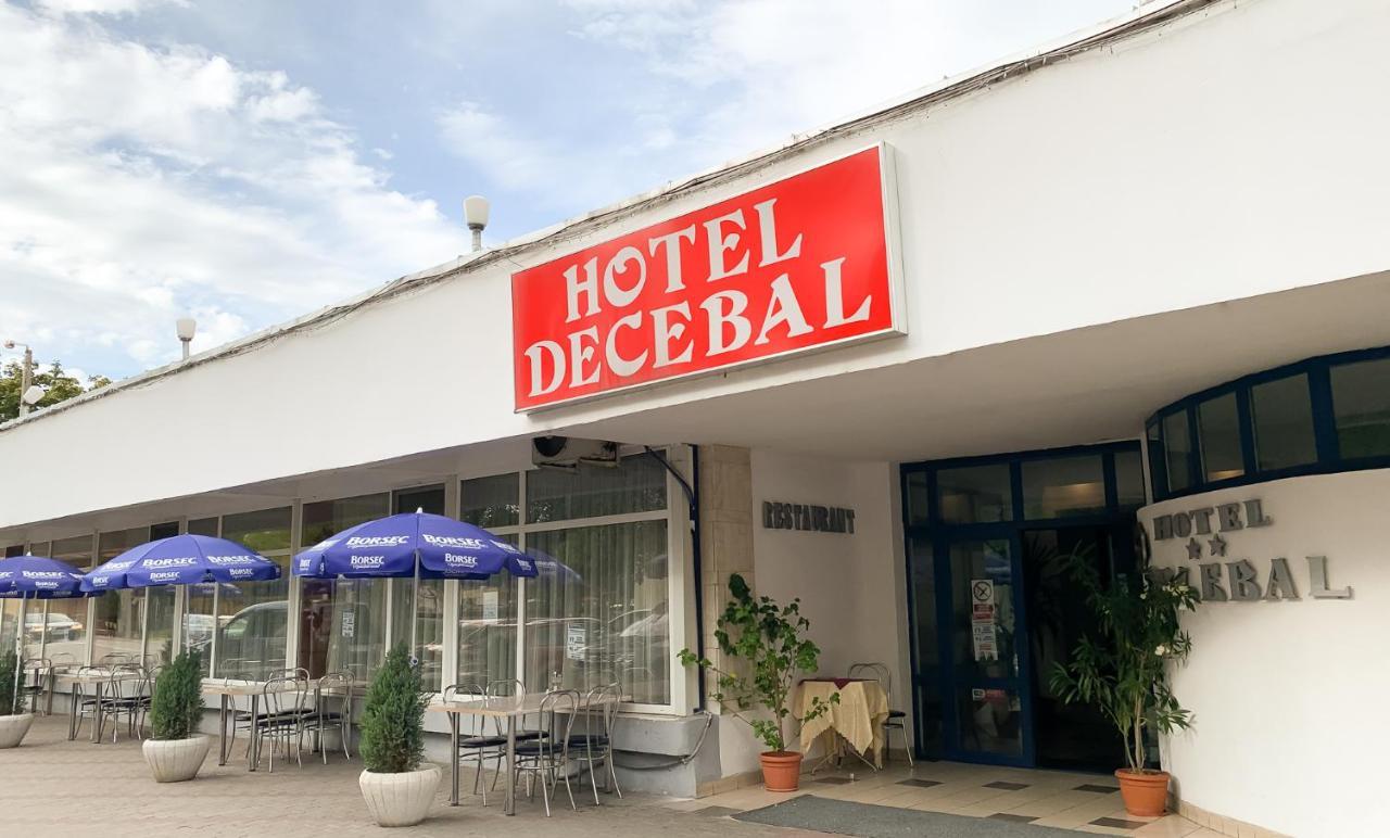 Hotel Decebal Bistrita Екстериор снимка